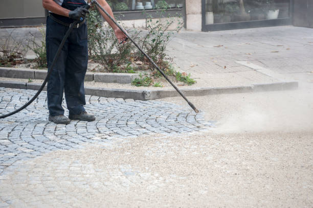 Best Sign and Awning Cleaning  in Shirley, NY